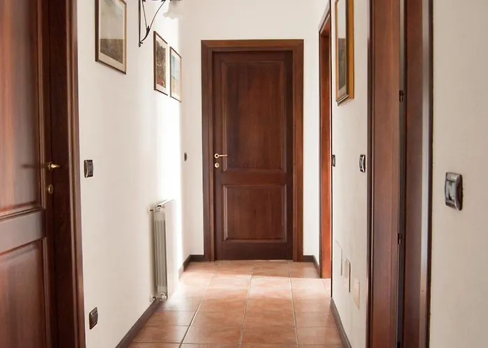 Villa Aurora